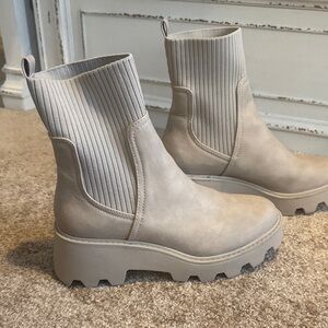 DV by Dolce Vita Ribbed Light Gray Ankle Boots